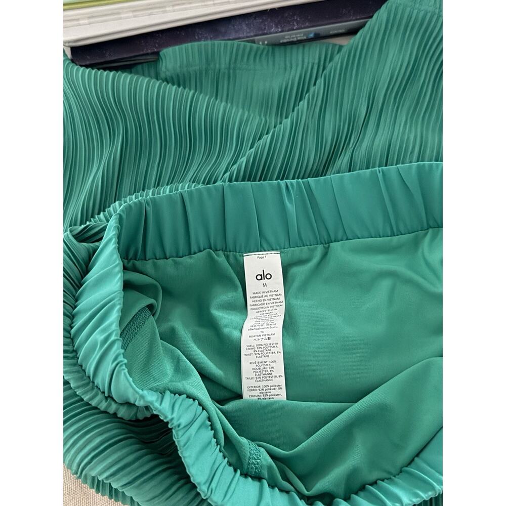 Alo Tennis Skirt Womens NWT Spruce Green Micro Plisse Athletic Pleated Mini Yoga - Picture 7 of 10